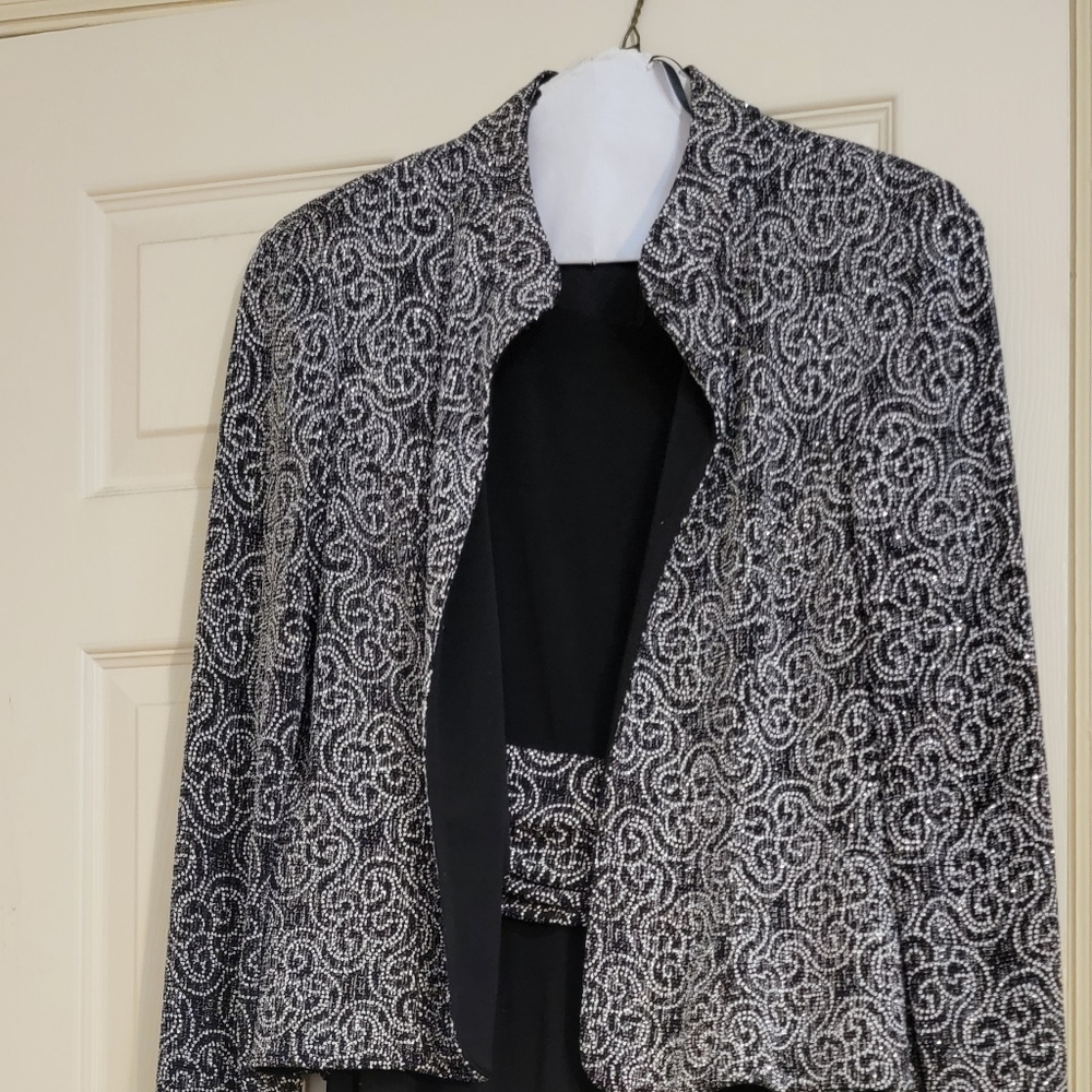 Ladies 2pc Set - image 1